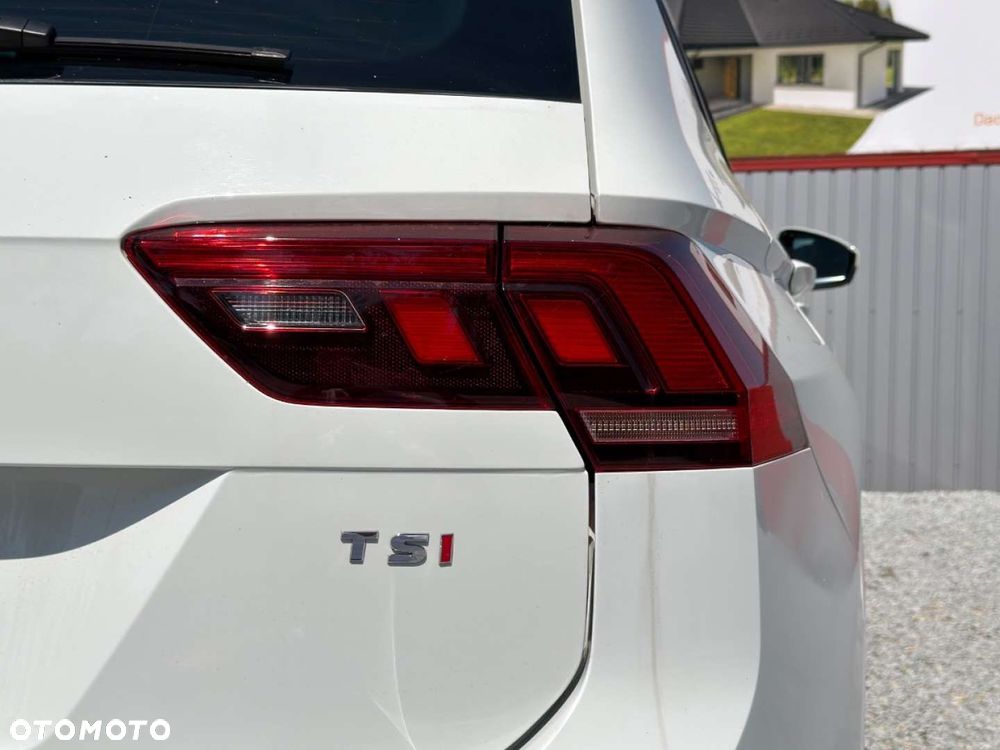 Volkswagen Tiguan - 37