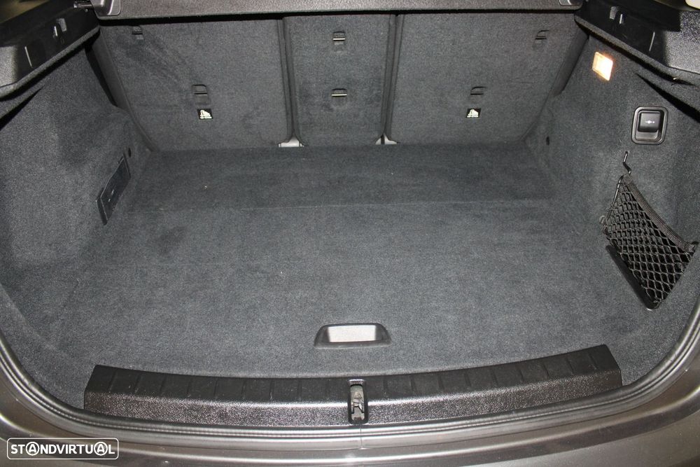 BMW 216 Active Tourer d Advantage - 30