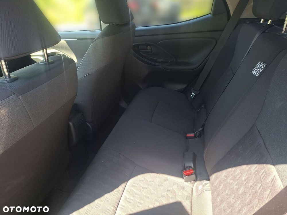 Toyota Yaris Hybrid 1.5 Style - 12