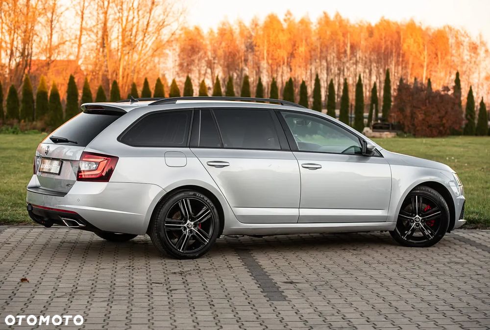 Skoda Octavia 2.0 TDI 4x4 DSG RS - 15