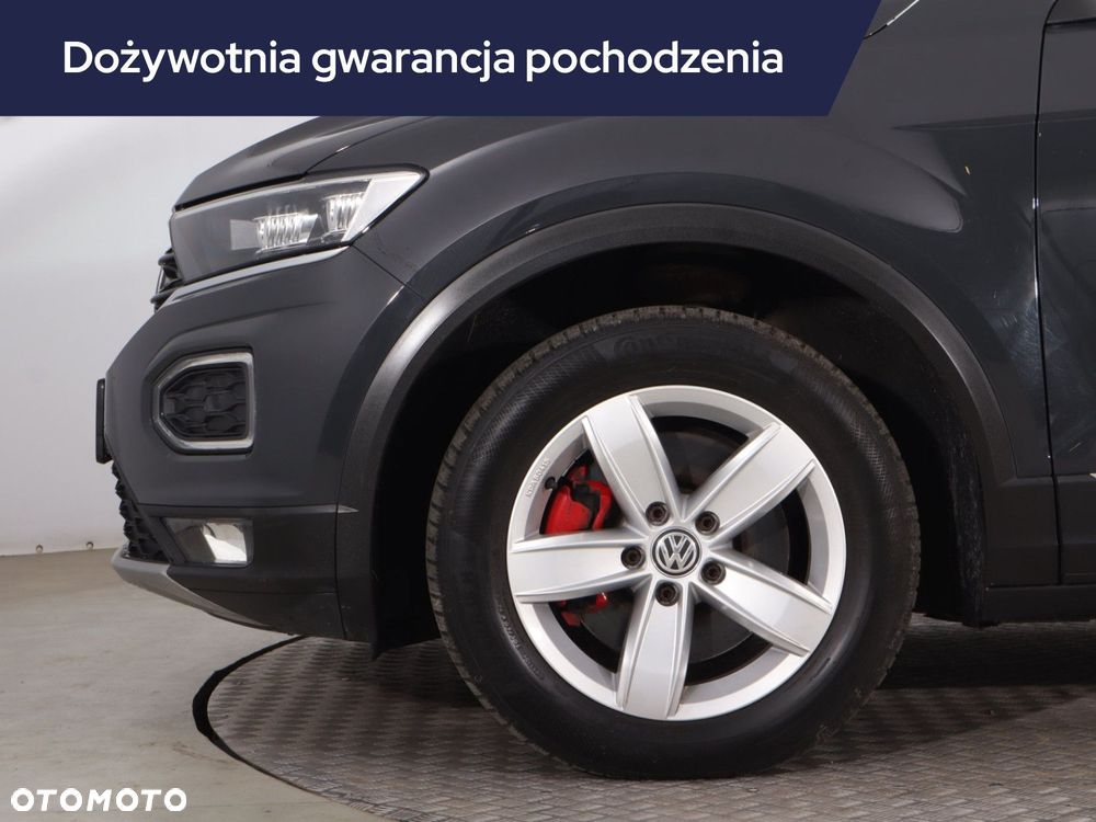 Volkswagen T-Roc - 17