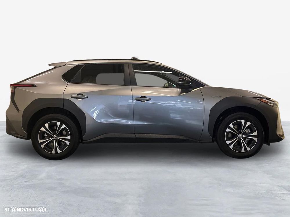 Toyota bZ4X - 13