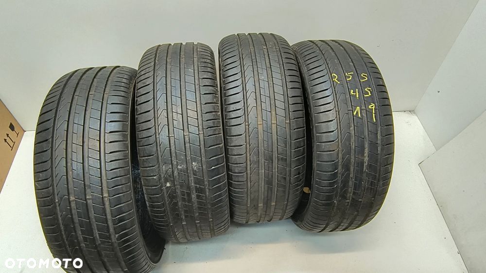 Pirelli Scorpion 255 45 19 100V