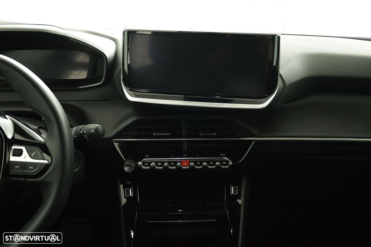 Peugeot 2008 1.2 PureTech Allure EAT8 - 9
