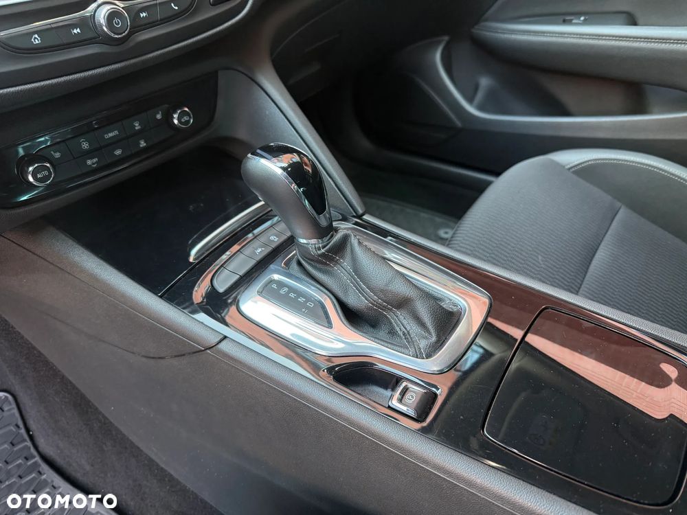 Opel Insignia 1.5 T Ultimate S&S - 40