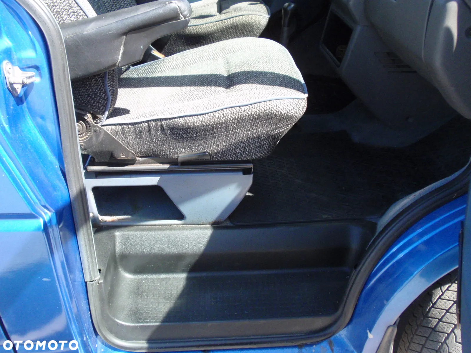Volkswagen TRANSPORTER T4, LIFT, 2.5TDI, 8 OSÓB,HAK, 2X SZYBERDACH,PRZESZKLONY,ŁADOWNOŚĆ 1100KG - 12