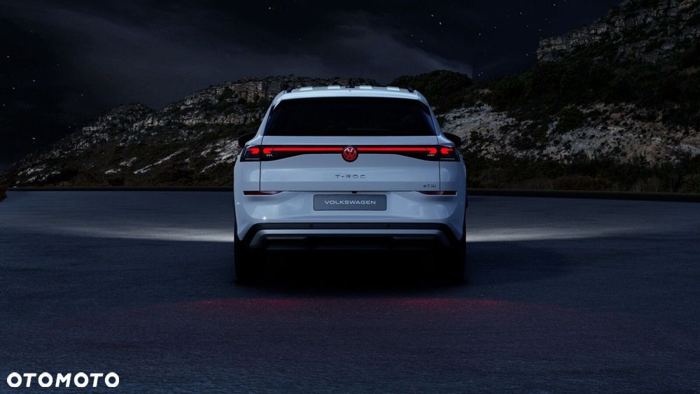 Volkswagen T-Roc - 12