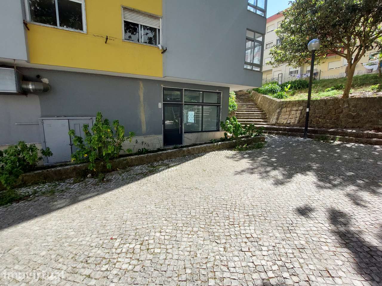 Fantástica Loja Remodelada na Serra das Minas - Grande imagem: 4/15