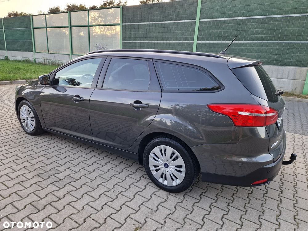 Ford Focus - 5