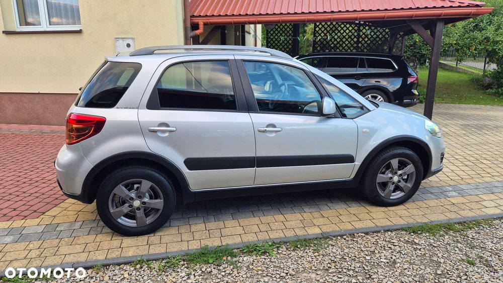 Suzuki SX4 1.6 VVT 4x4 Style - 15
