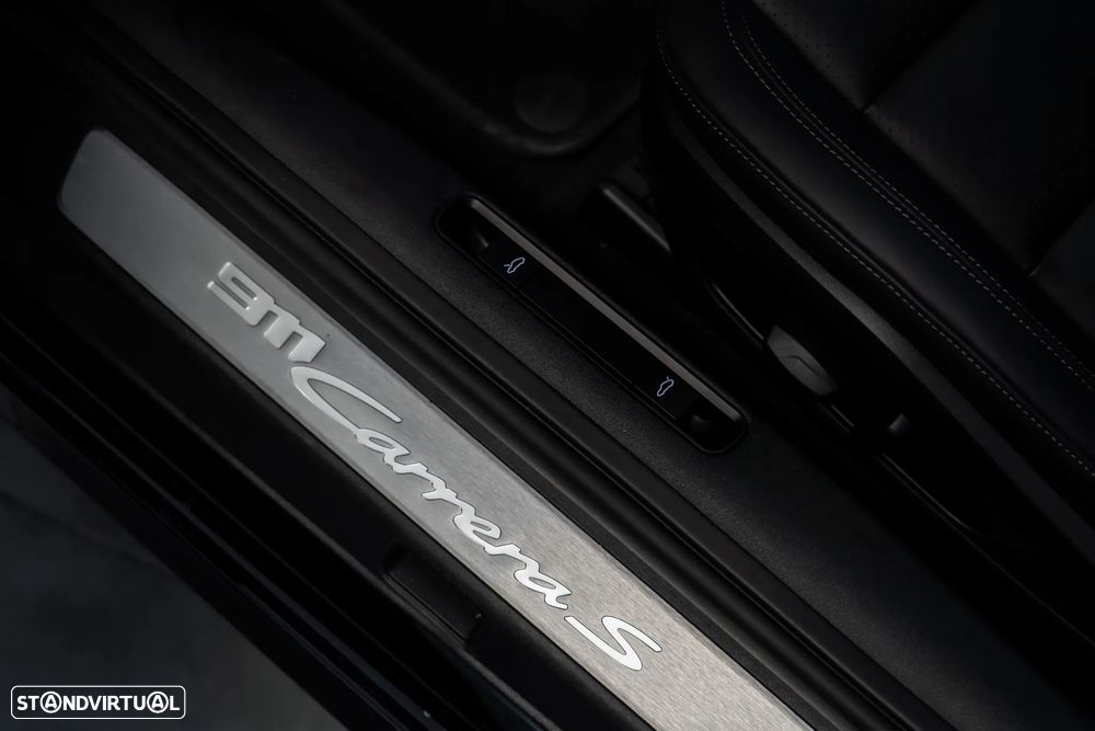 Porsche 911 (992) Carrera S - 28