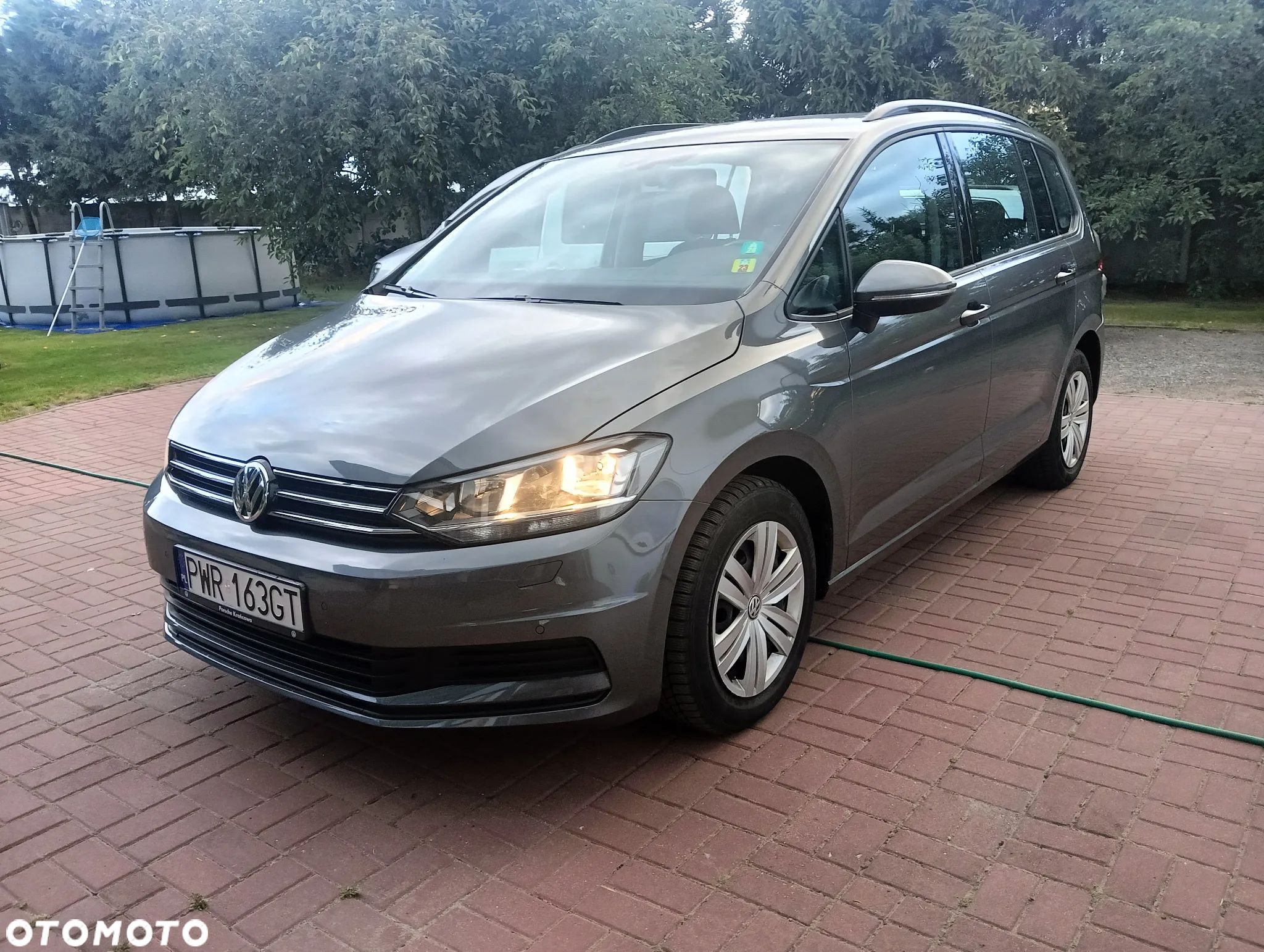 Volkswagen Touran 1.6 TDI SCR DSG Join - 1