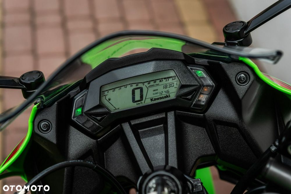 Kawasaki Ninja - 12