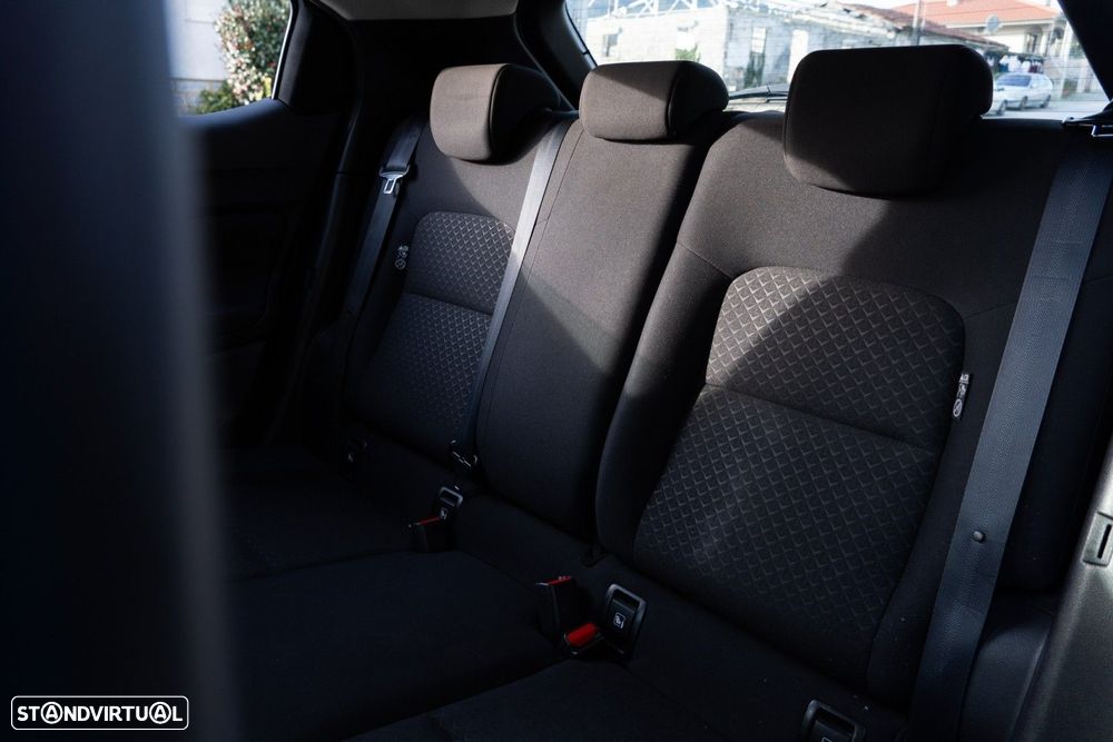 Nissan Juke 1.0 DIG-T Acenta DCT - 10