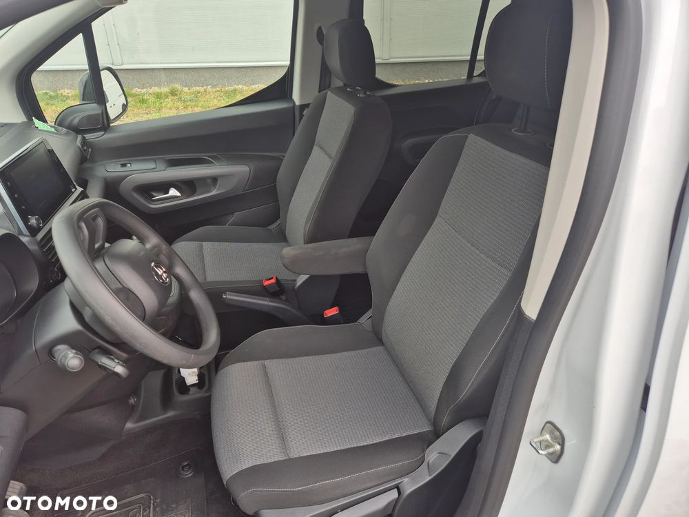 Toyota Proace City Verso 1.5 D-4D Business - 12