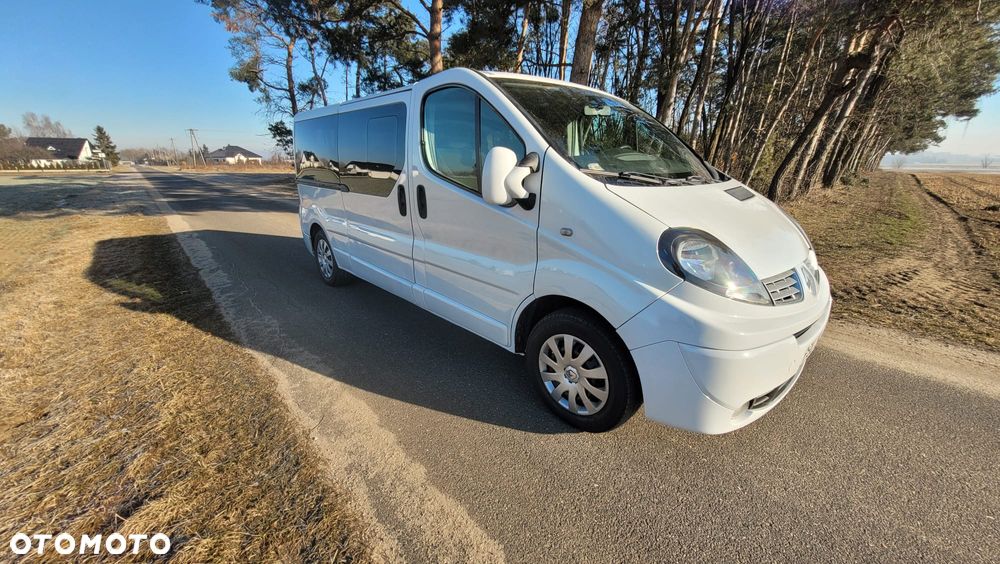 Renault Trafic - 1