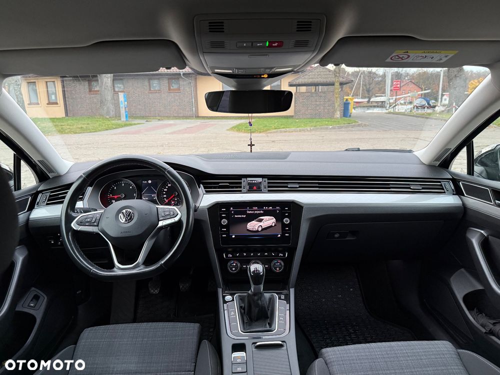 Volkswagen Passat 2.0 TDI BMT Comfortline - 15