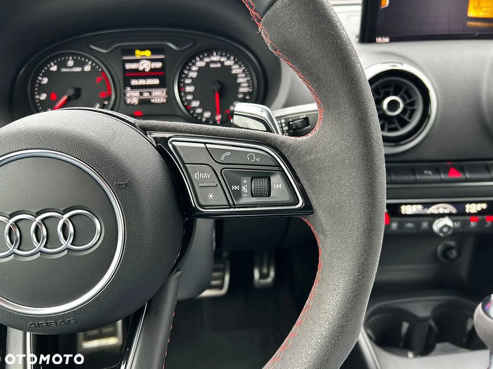 Audi RS3 Sportback 2.5 TFSI Quattro S tronic - 22