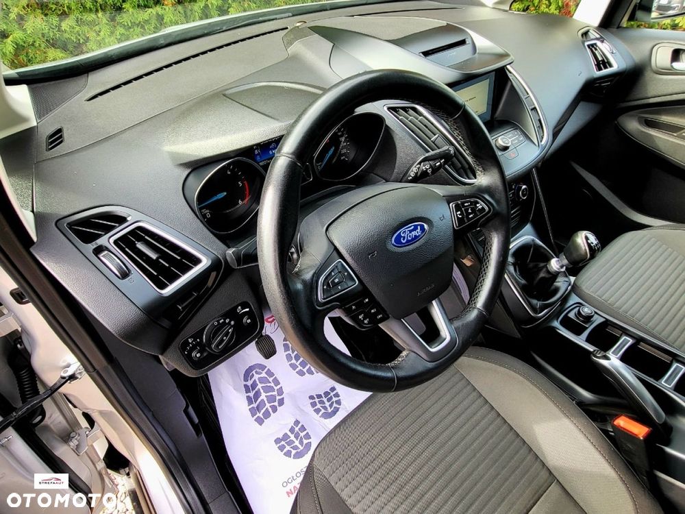 Ford C-MAX - 19