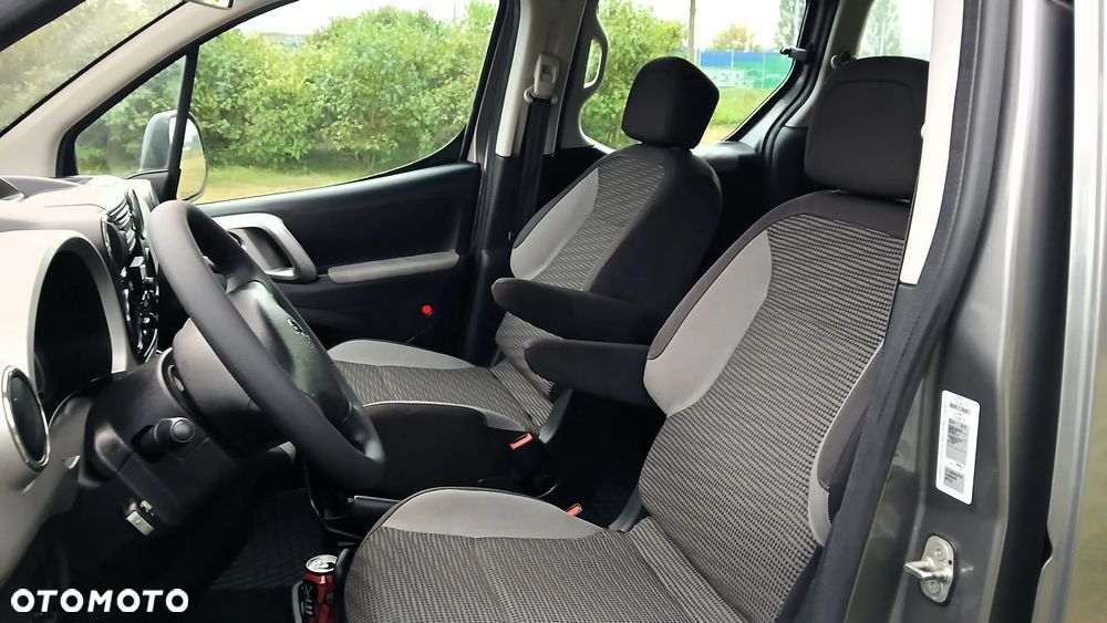 Peugeot Partner 110 Premium - 16