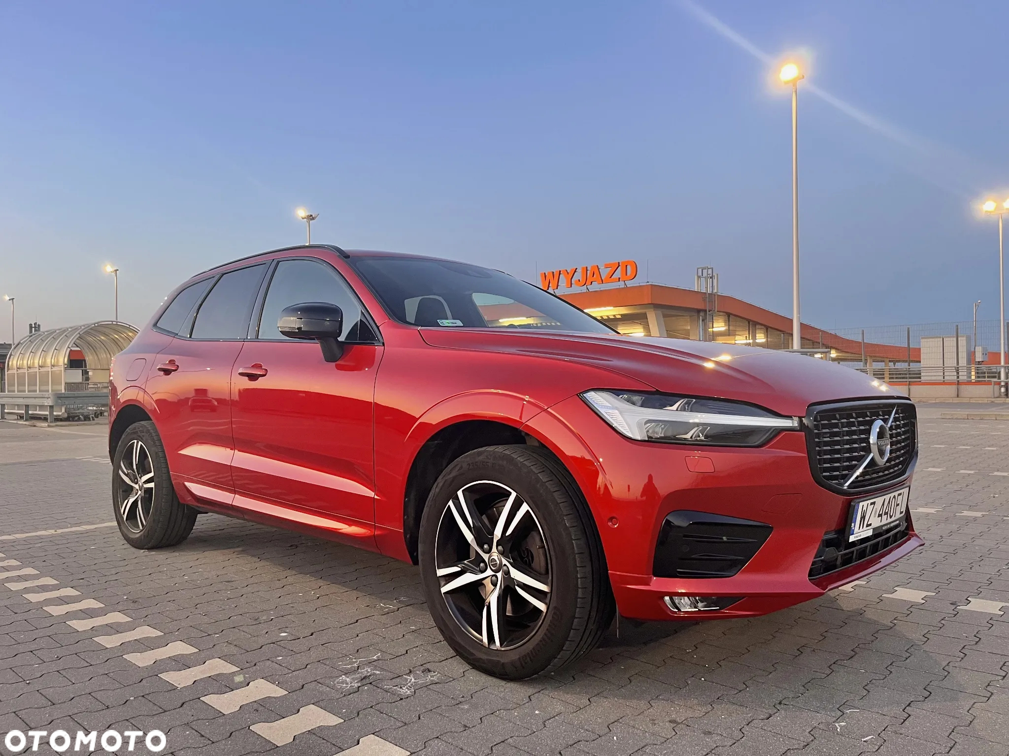 Volvo XC 60 B4 D AWD R-Design - 16