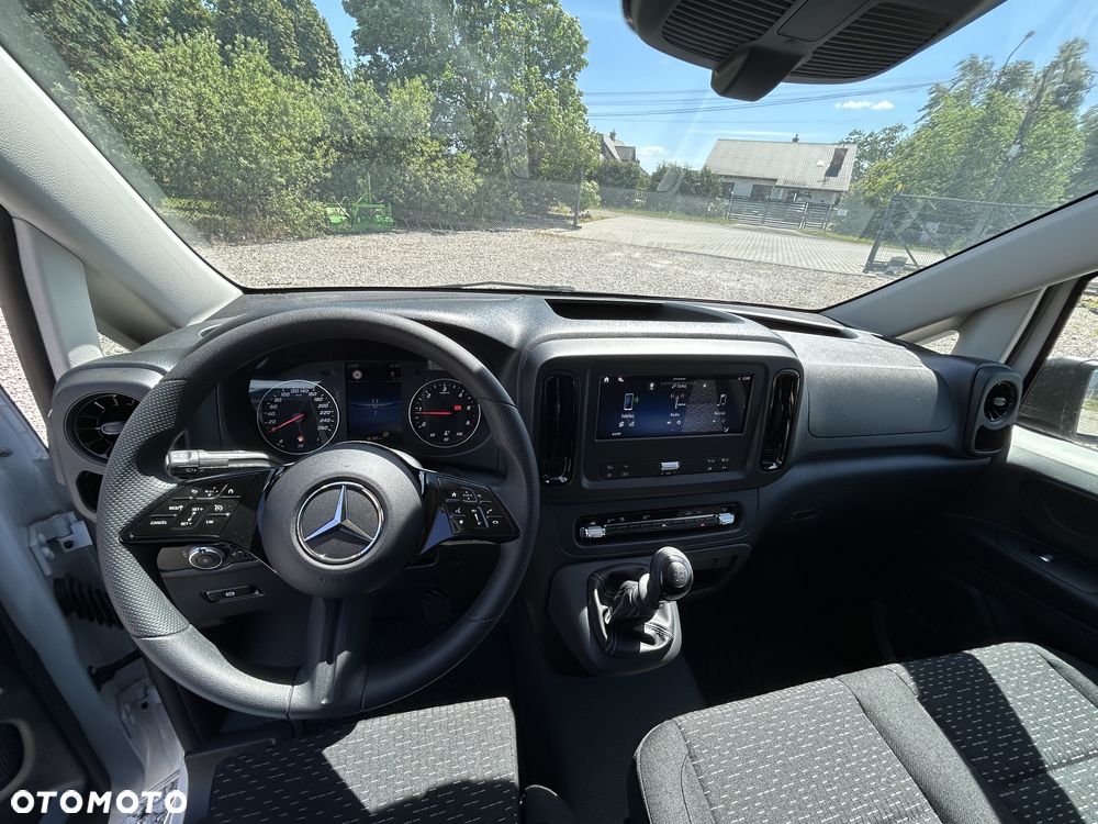 Mercedes-Benz Vito - 19