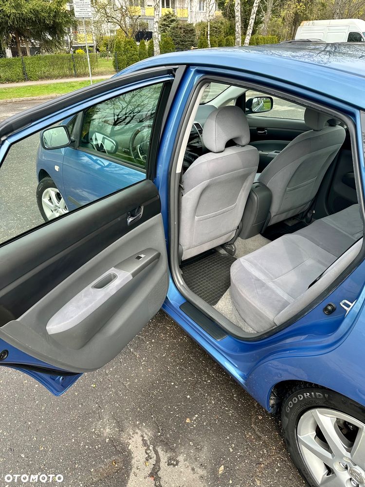 Toyota Prius 1.5 VVT-i Sol - 18