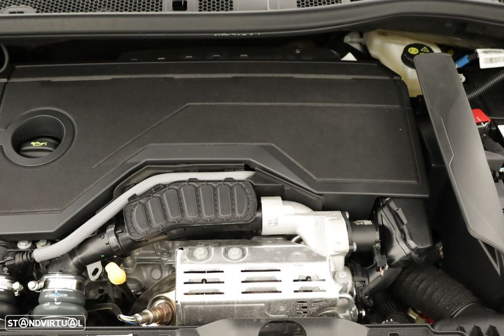 Peugeot 2008 1.2 Hybrid Allure e-DCS6 - 23