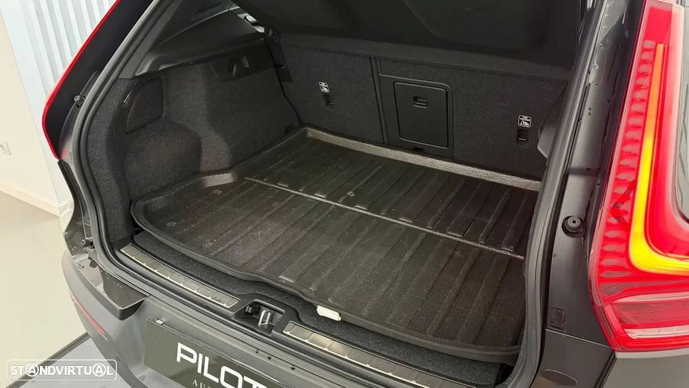 Volvo XC 40 - 13