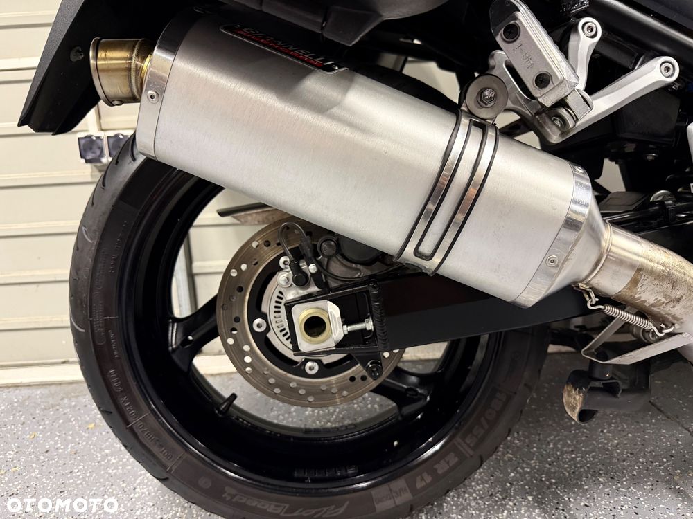 Suzuki GSX - 7
