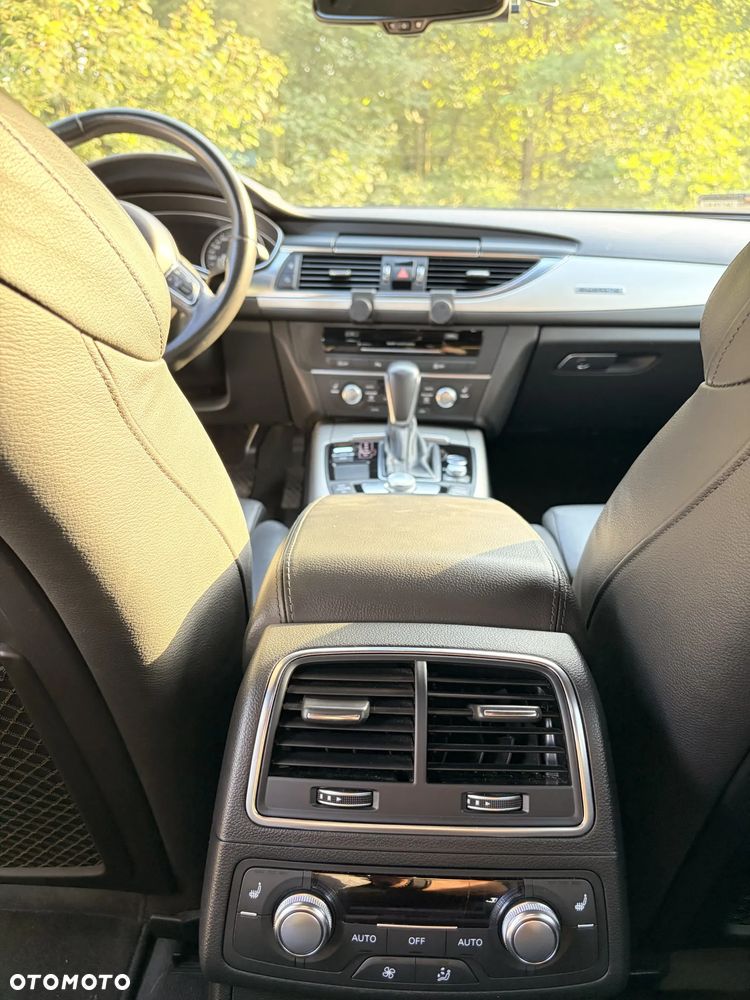Audi A6 Avant - 13