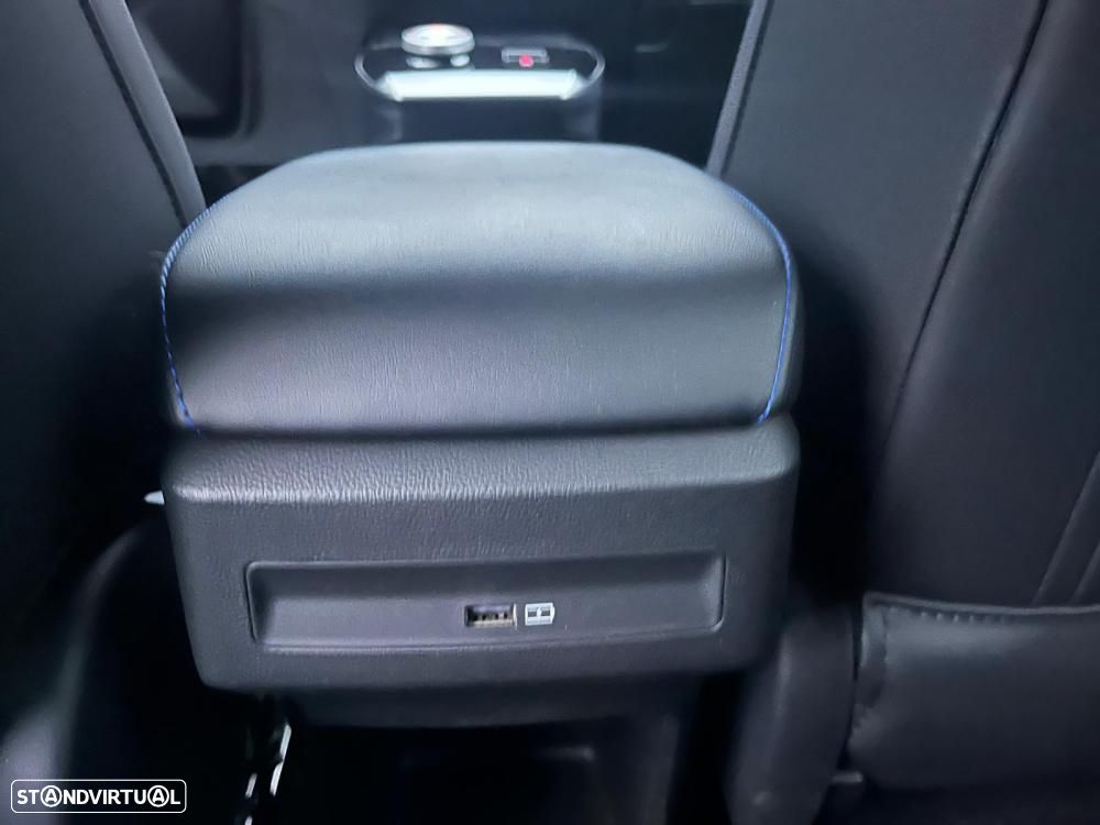 MG MG4 64 kWh Luxury - 11