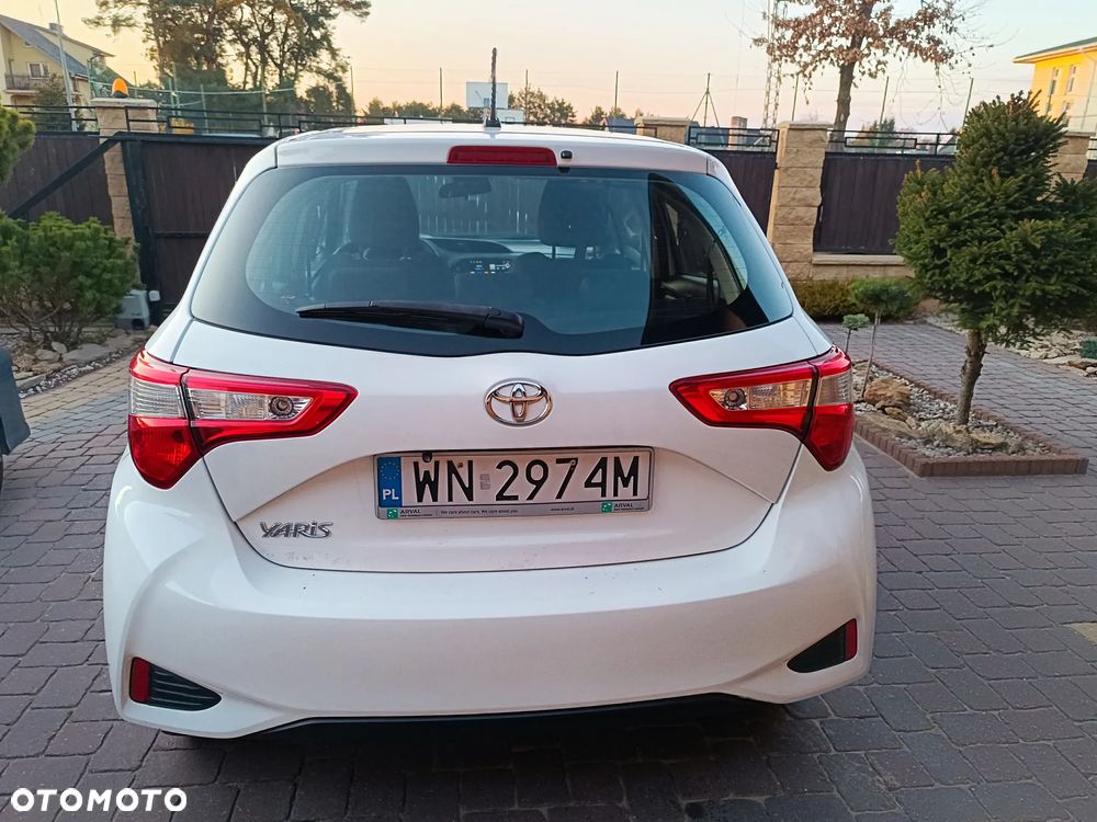 Toyota Yaris 1.0 Active - 24