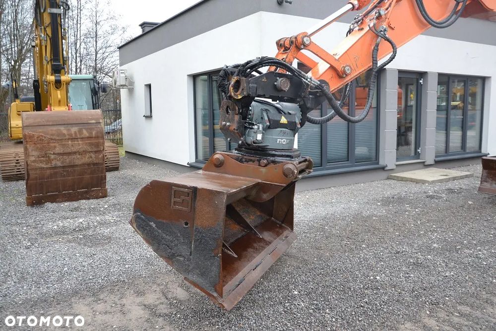 Doosan DX 140 W - 20