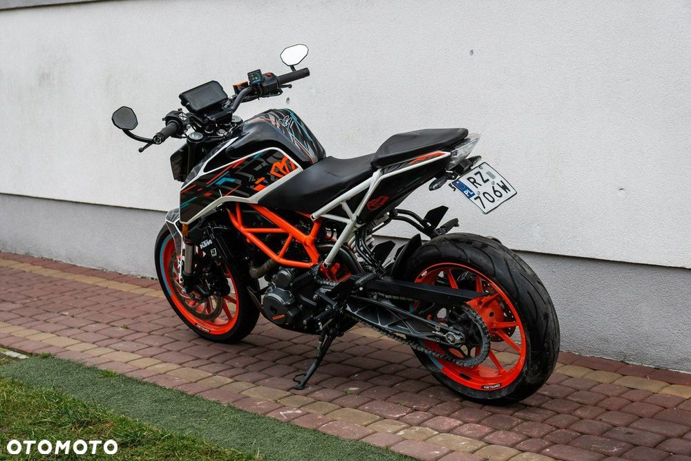 KTM Duke - 5