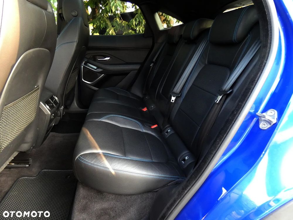 Jaguar E-Pace 2.0 i4P AWD R-Dynamic S - 13