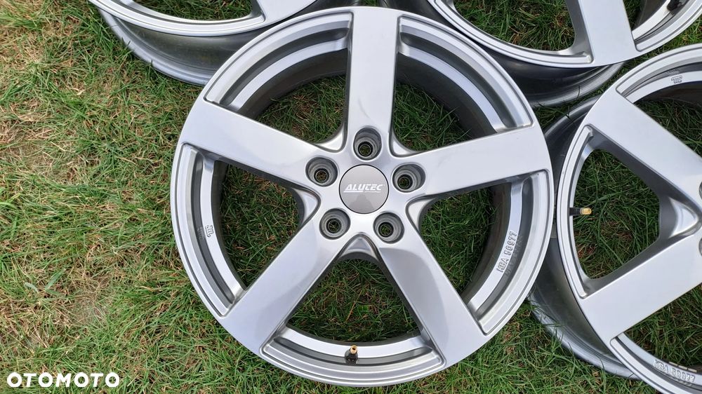 Felgi Aluminiowe 17 Subaru Outback V Levorg 5x114.3 ET 55 Alutec Alaska - 2