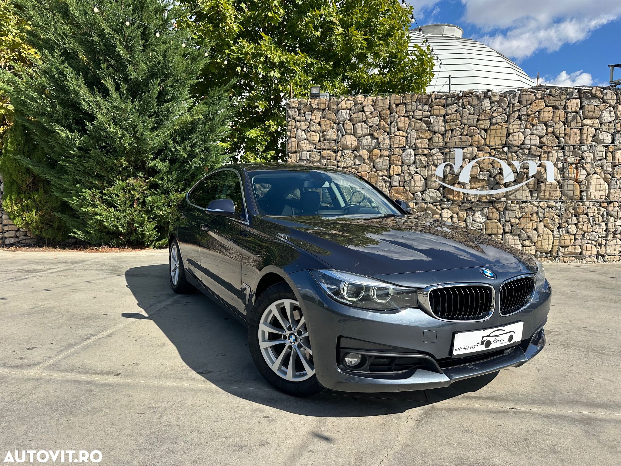 BMW Seria 3 318d Aut. Modern Line - 1