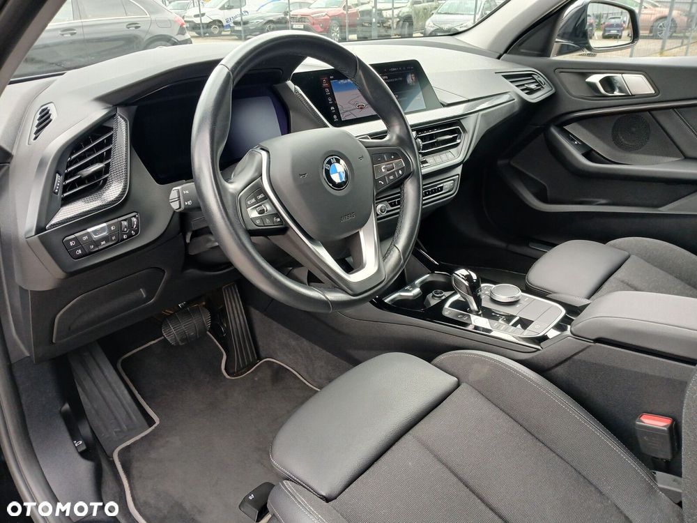 BMW Seria 1 120i Sport Line sport - 10