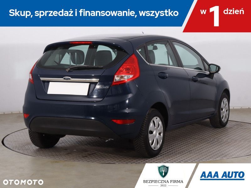 Ford Fiesta - 7