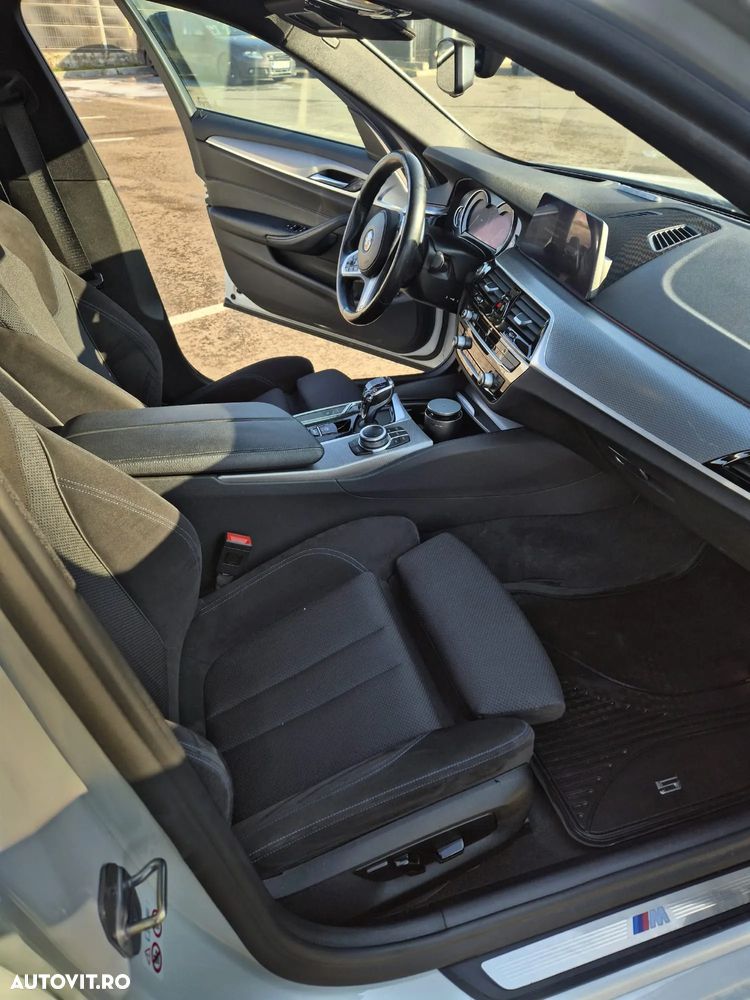 BMW Seria 5 520i Aut. - 11