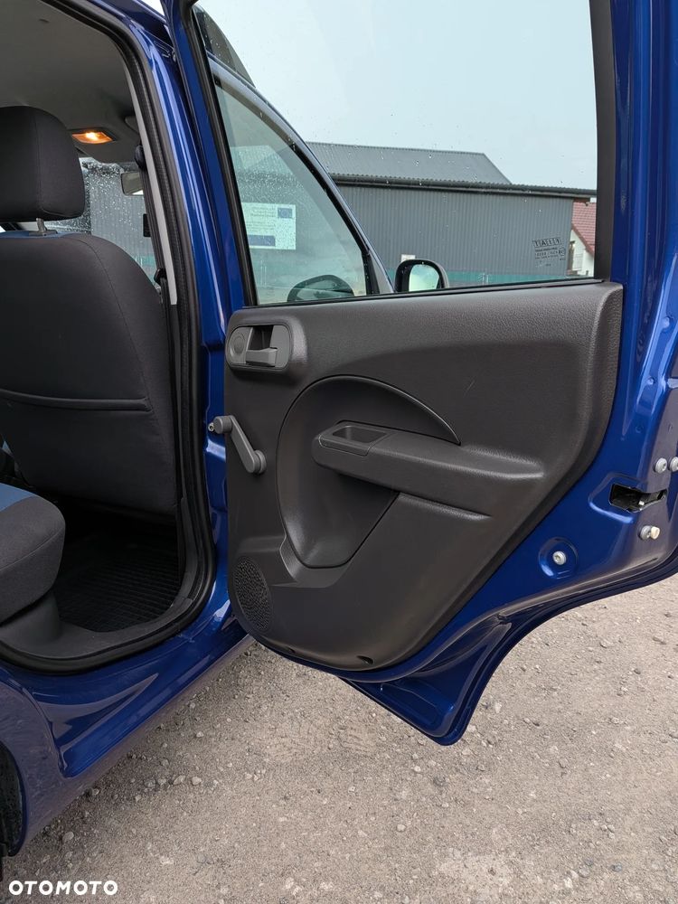 Fiat Panda 1.2 Emotion - 21
