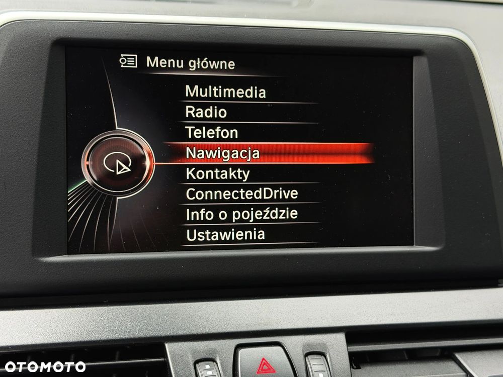 BMW Seria 2 218d Sport-Aut Advantage - 26