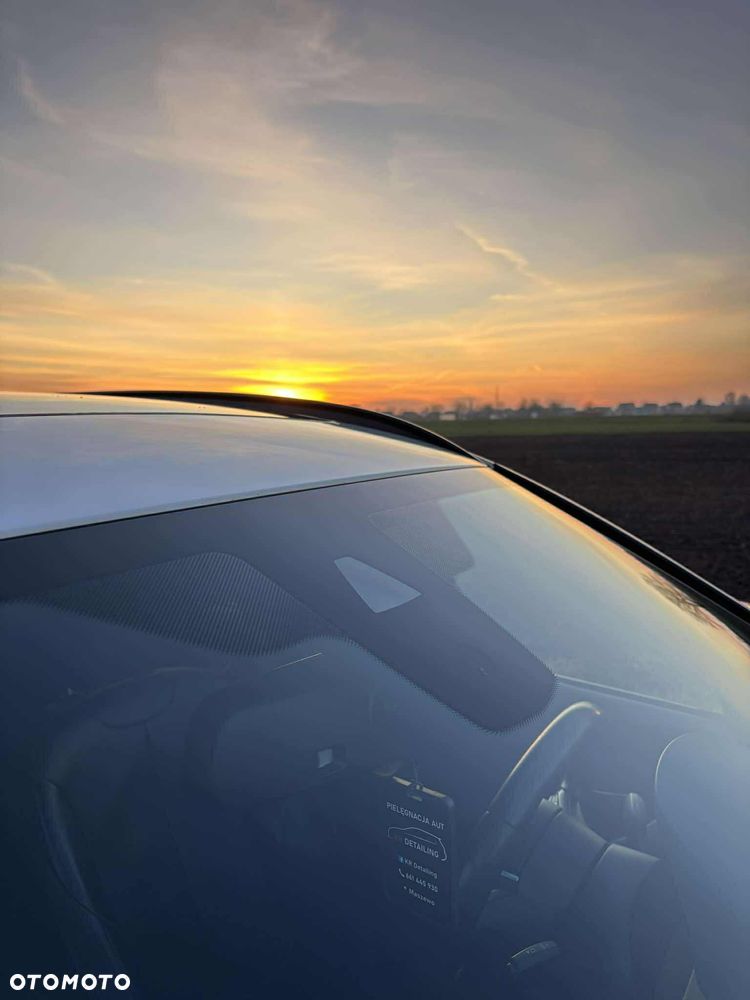 BMW Seria 3 325d M Sport - 17