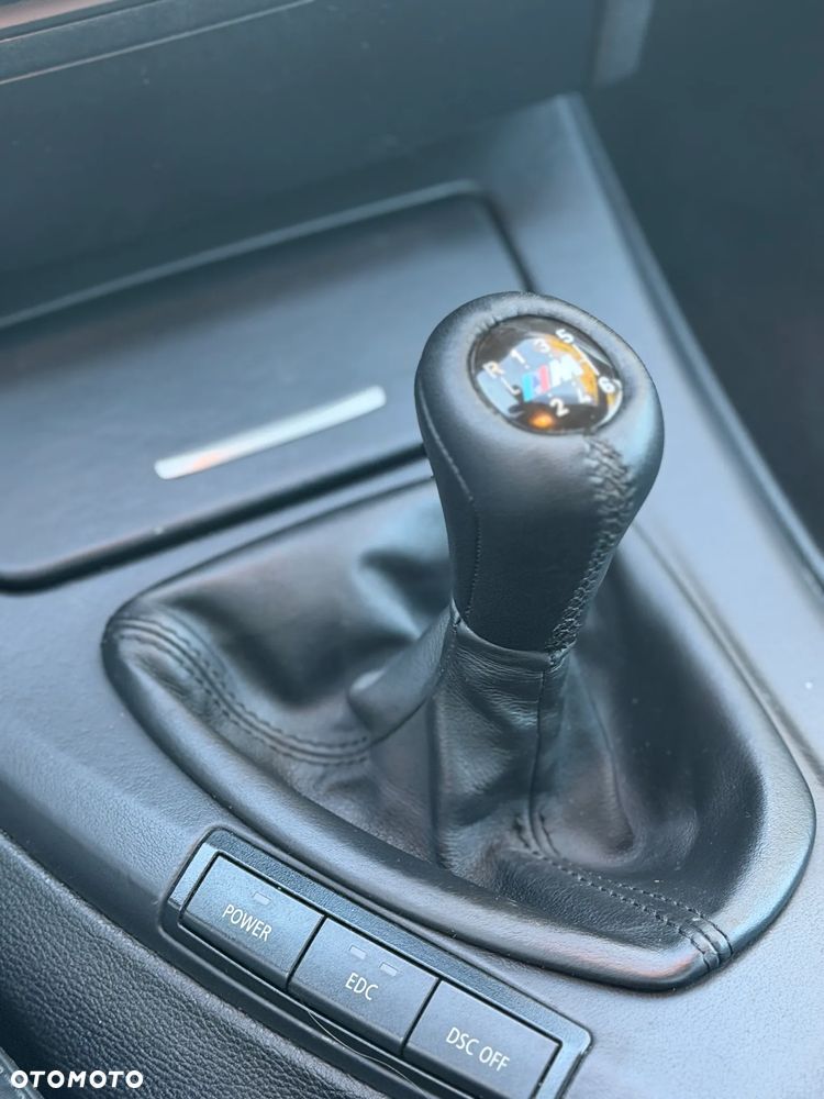BMW M3 Standard - 16