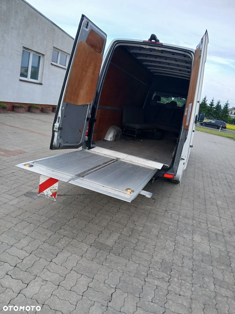 Mercedes-Benz Sprinter - 15