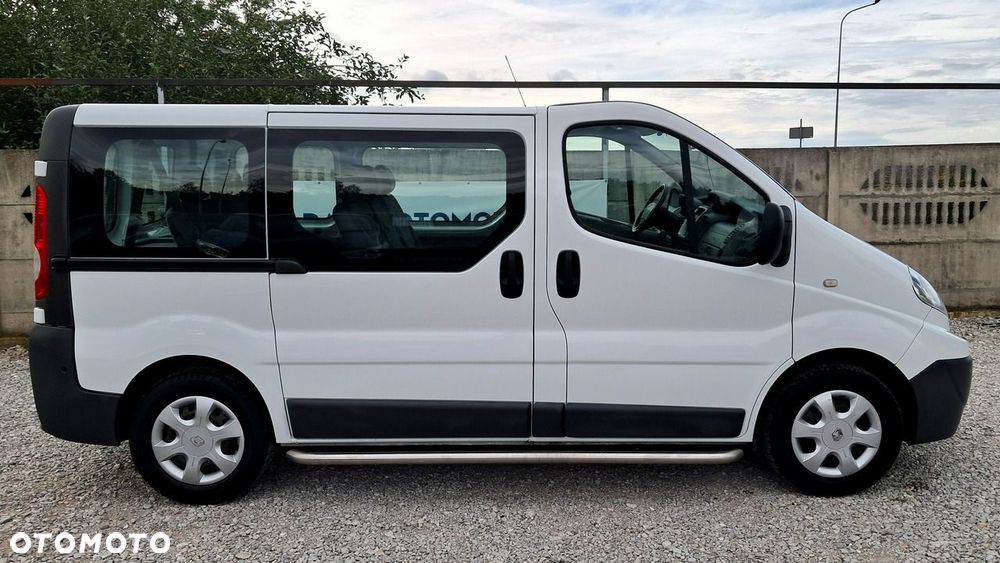 Renault Trafic - 14