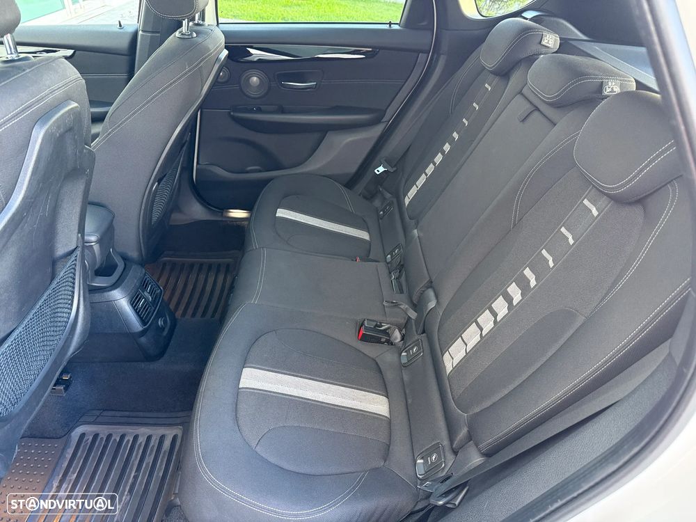 BMW 218 Active Tourer d Line Sport Auto - 9