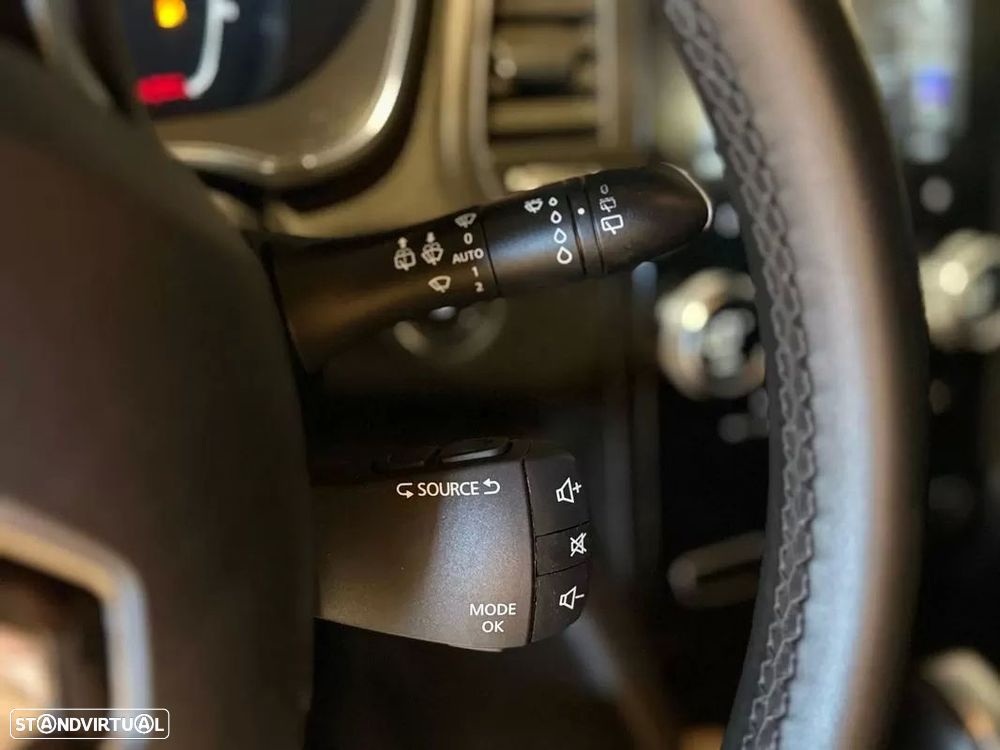 Renault Mégane 1.5 Blue dCi Limited EDC - 17