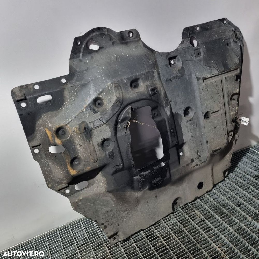 Scut motor Mitsubishi Outlander 2.2 D 2009 - 2012 (1411) - 2